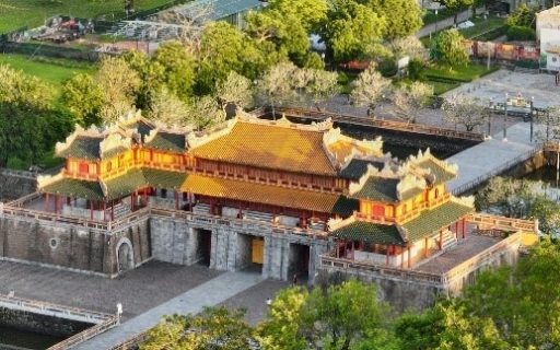 HÀ NỘI – CỐ ĐÔ HUẾ